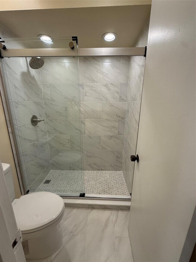 Building Photo - 14925 SW 48th Terrace