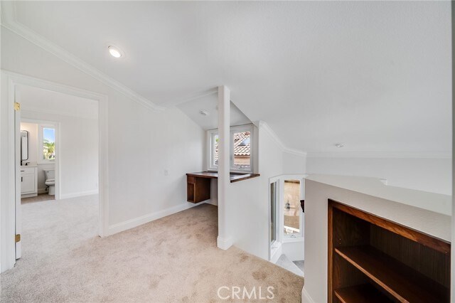 Building Photo - 8 Marquesa