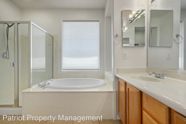 Building Photo - 3 br, 2 bath House - 41408 N Bent Creek Way