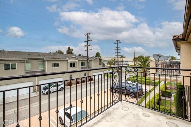 Building Photo - 2236 Dominguez St