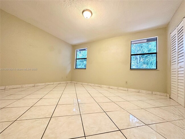 Building Photo - 10554 NW 3rd St