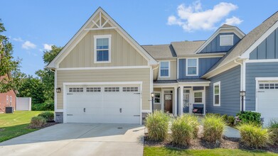 Building Photo - 1813 Doubloon Way