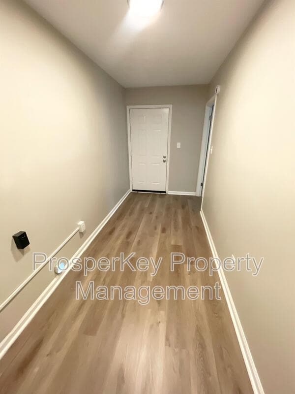 Building Photo - 941 Belvedere Dr