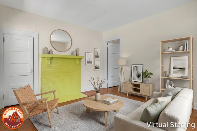 Building Photo - Charming 1930s Shotgun Duplex – Updated Bath, Walk-In Pantry, Water Included