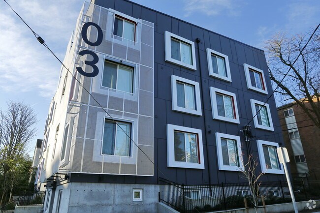 The Den on Brooklyn Seattle, WA Apartment Finder