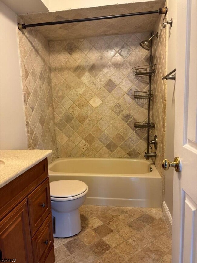 Building Photo - 349 Burdock Ct