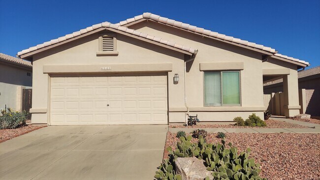 Building Photo - GORGEOUS NORTH PHOENIX HOME!!
