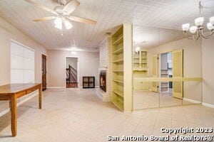 Building Photo - 8603 Derringer St