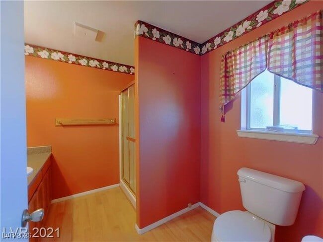 Building Photo - 630 E Simkins Rd