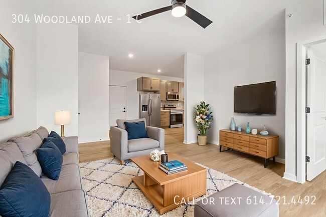 Building Photo - 304 Woodland Ave