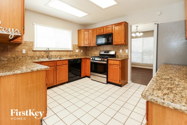 Building Photo - 4502 Natural Bridge Dr