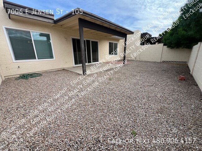 Building Photo - 7006 E Jensen St