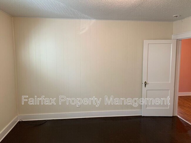 Building Photo - 315 Georgia Ave