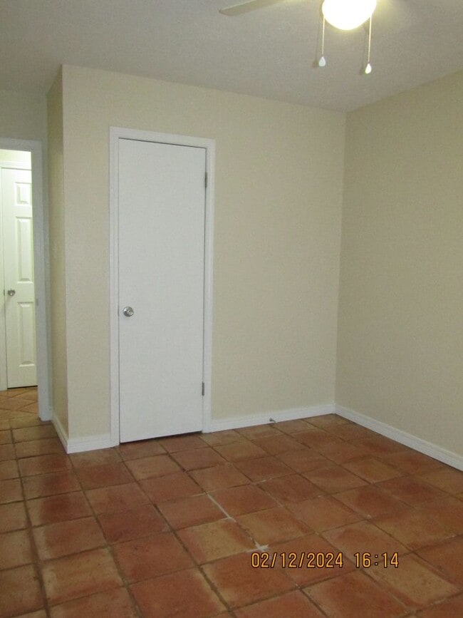 Building Photo - Home located in the Cache area!