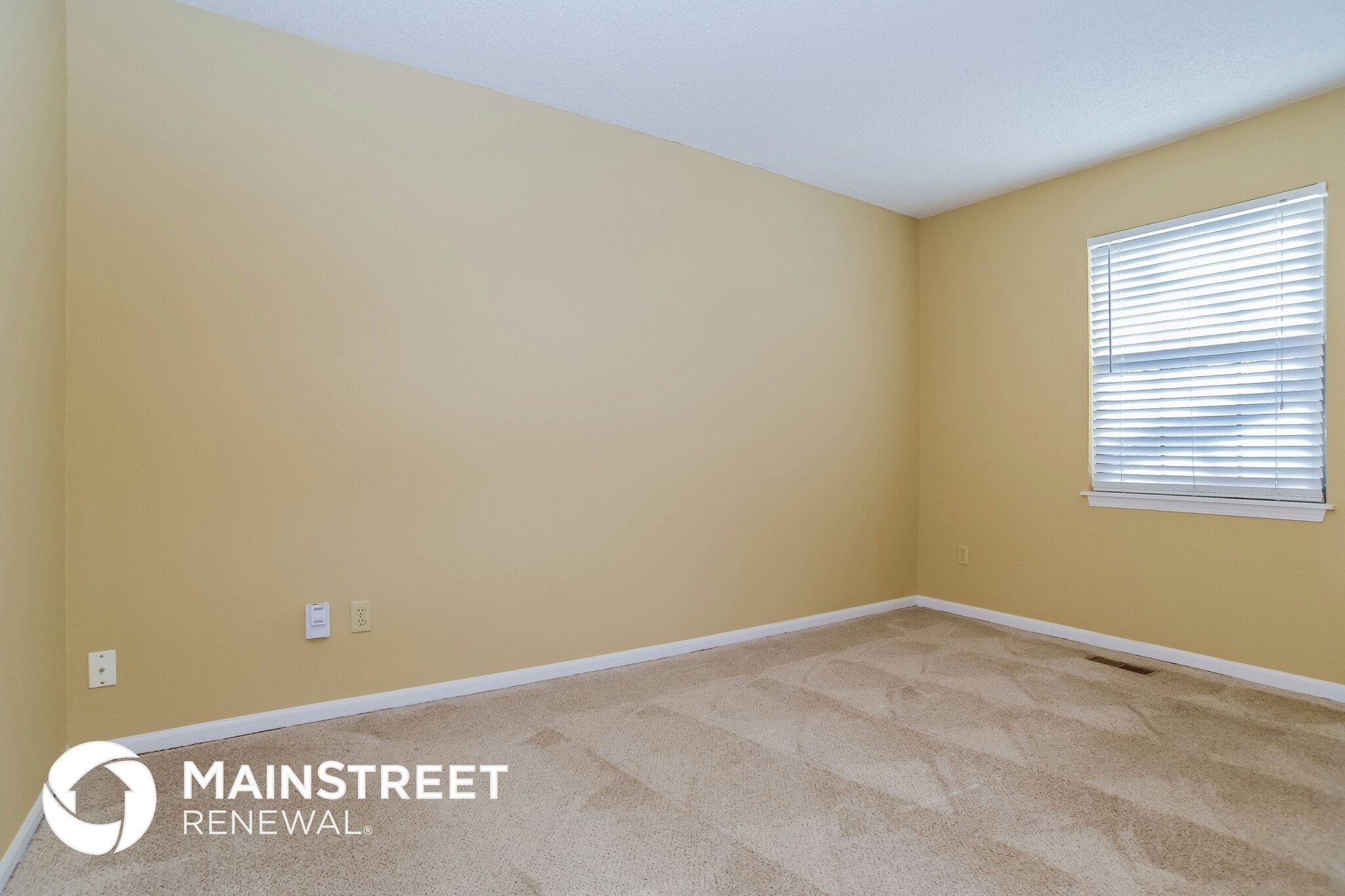 Building Photo - 1126 E Elizabeth St