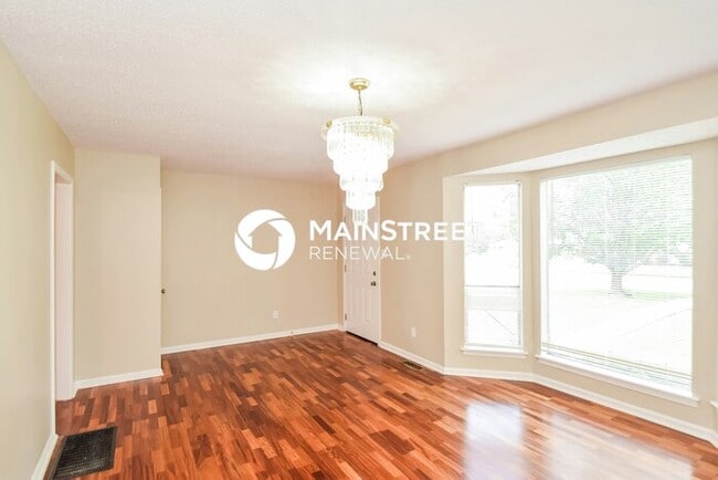 Building Photo - 3 Bedroom Pet-Friendly Home in Pleasant Gr...