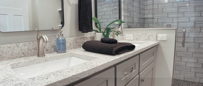 Building Photo - 71 Stoner Rd