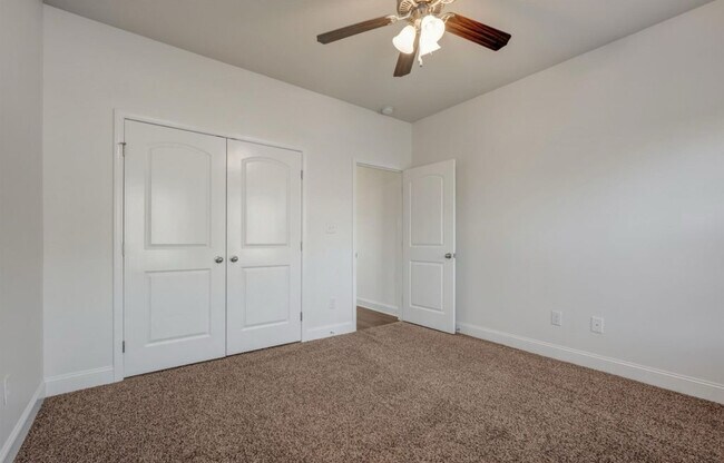 Building Photo - 129 Melbridge Dr