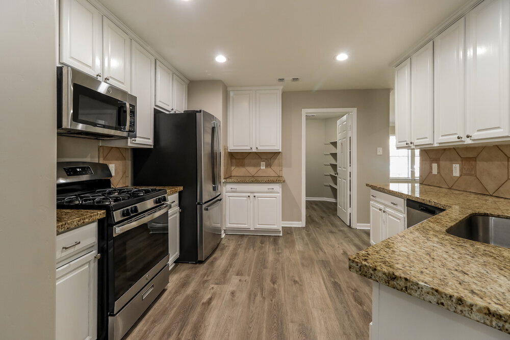 Building Photo - 20923 Sedona Ranch Ln
