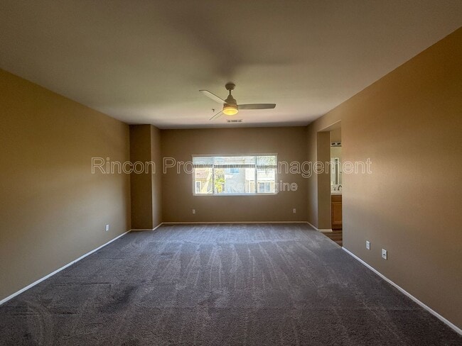 Building Photo - 2029 Milagro Pl