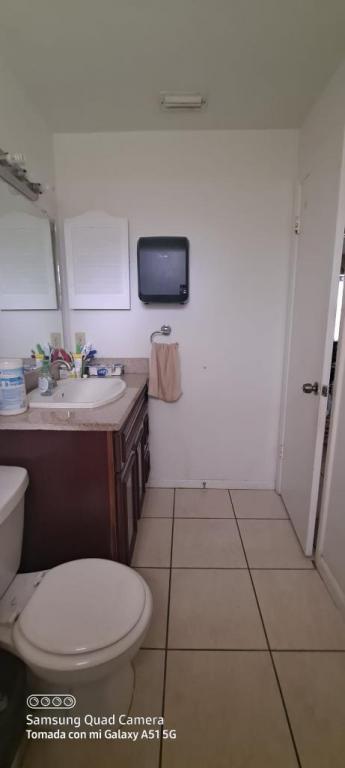 Building Photo - 2760 Belle Haven Dr