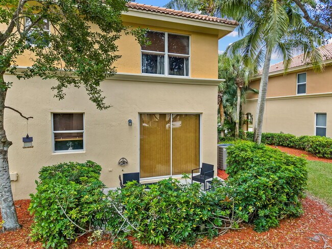 Building Photo - 123 Wakulla Springs Way