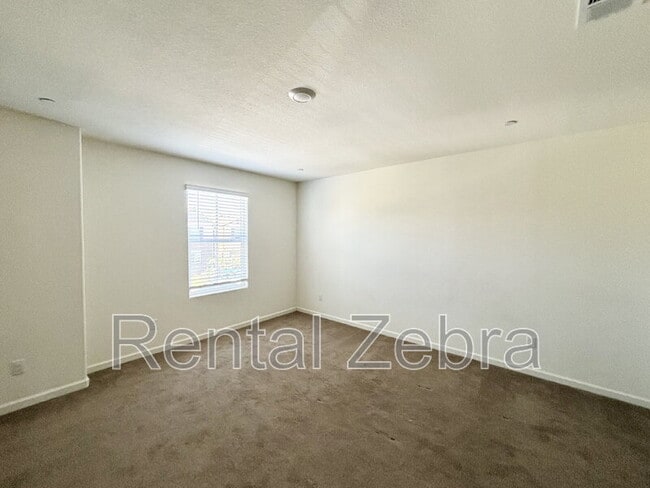 Building Photo - 277 Shafer Ave