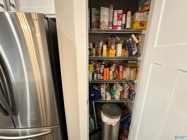 Building Photo - 414 Raleigh Elm Dr