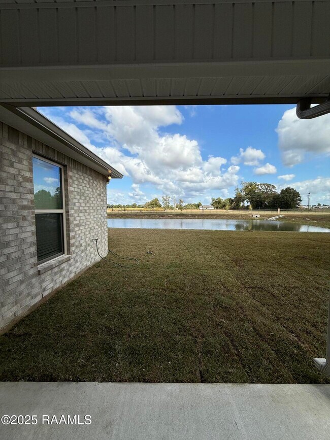 Building Photo - 135 Ridley Ln