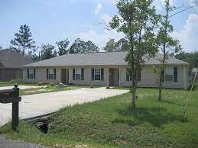 Building Photo - 11082 Noll Dr