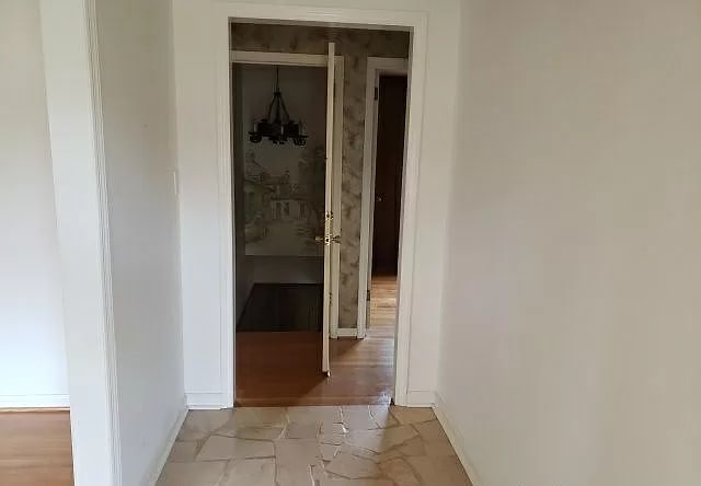 Building Photo - 280 Yeatts Rd