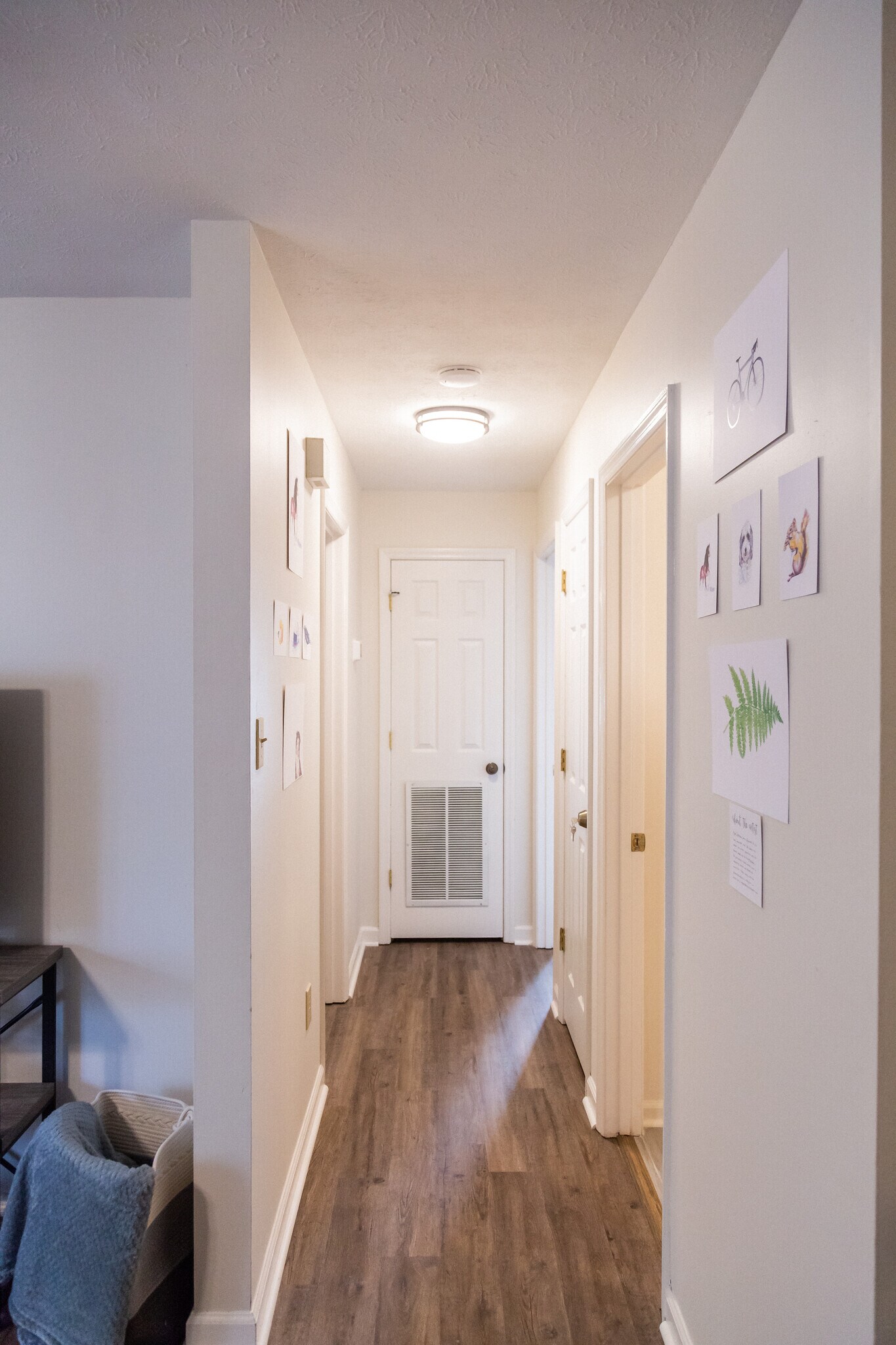 Hallway - 115 E Glenwood Ave