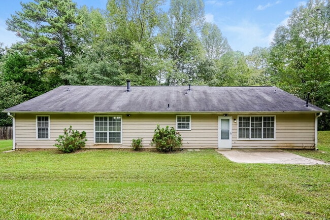 Building Photo - 1577 Red Briar Way