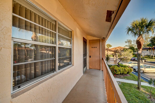 Building Photo - 5710 Princess Palm Ct