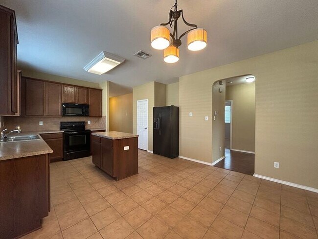 Building Photo - 7635 Paraiso Haven