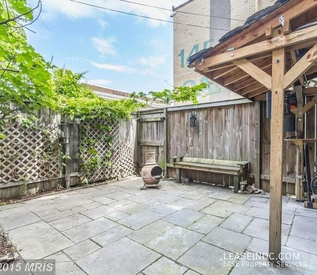 Building Photo - 3511 Center St NW