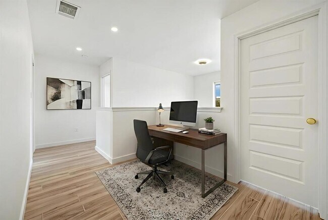 Building Photo - 13501 Sierra Wind Ln