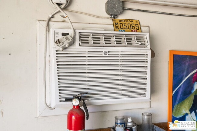 Building Photo - 17 Mission Ct