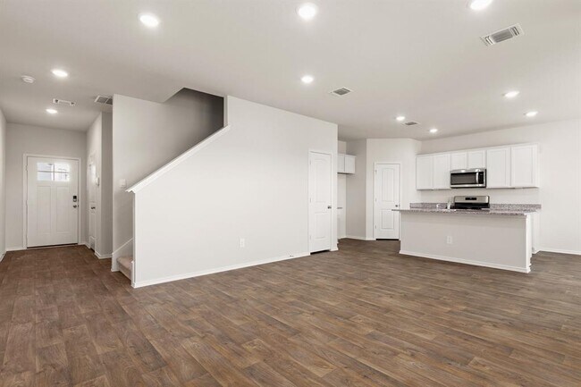 Building Photo - 257 Frogmore Lp