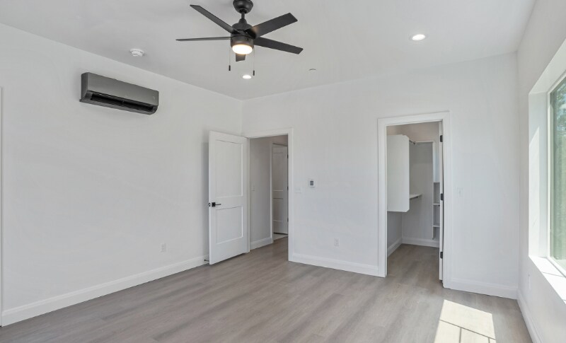 Building Photo - 321 E 2100 S