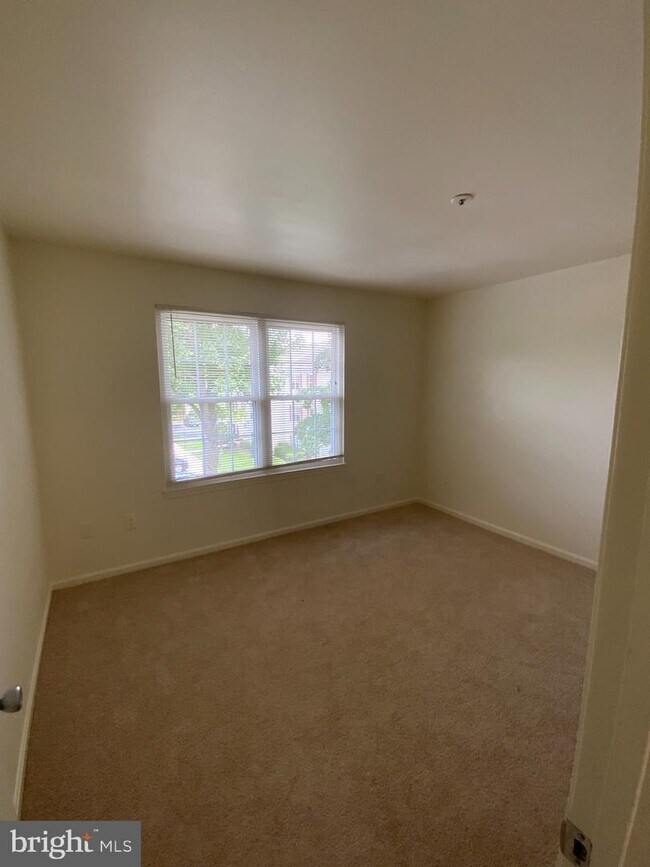 Building Photo - 14905 Cleese Ct