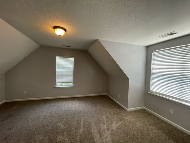 Building Photo - Dickens Place Subdivision