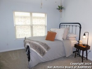 Building Photo - 104 Vail Dr