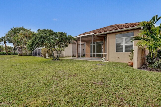 Building Photo - 16658 La Mesa Dr