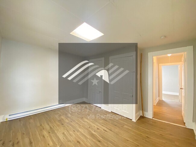 Building Photo - 323 Harrison St