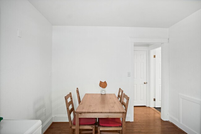 Building Photo - 226 Canal St