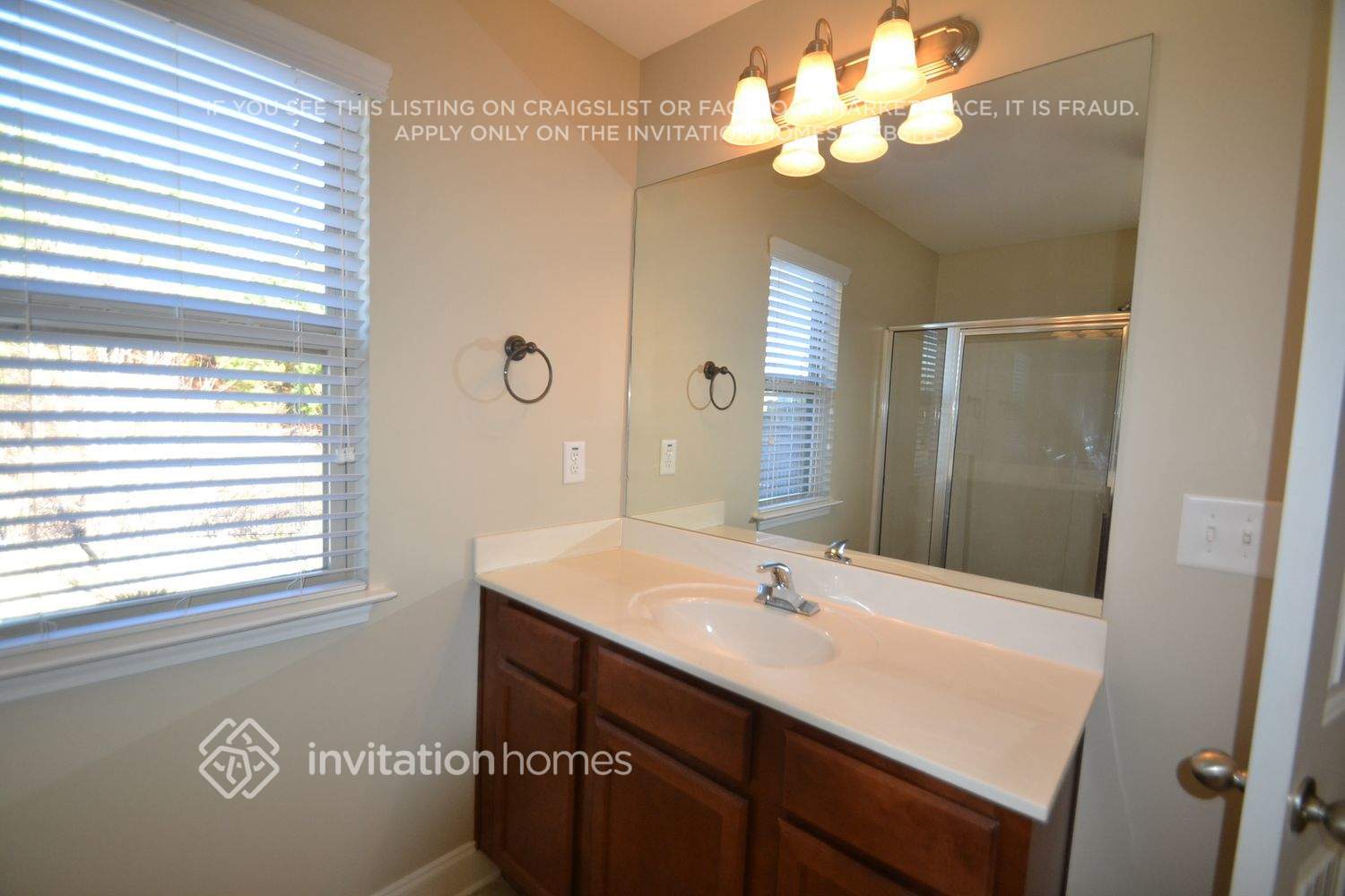Building Photo - 5317 Blossom Brook Dr