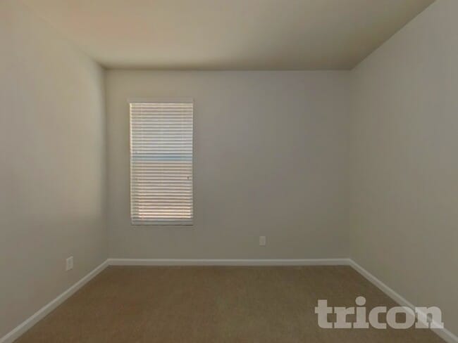 Building Photo - 64 Ledford Way