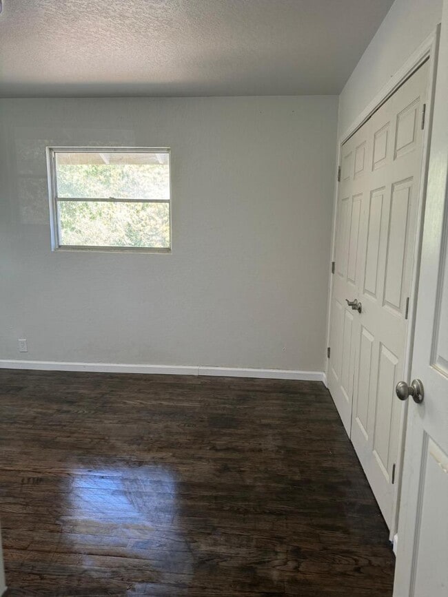Building Photo - 152 Shadwell Dr