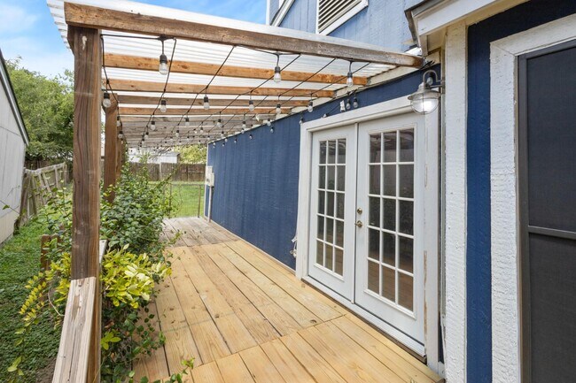 Building Photo - 4003 Sunrise Creek Dr